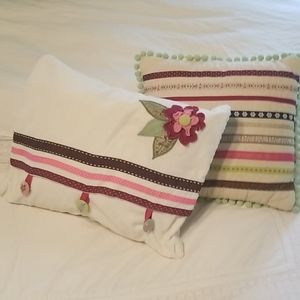Pottery barn kids accent pillows. Set of 2.